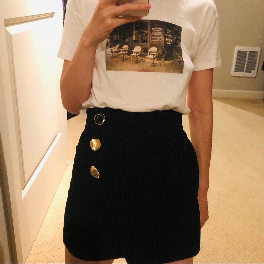Black mini skirt